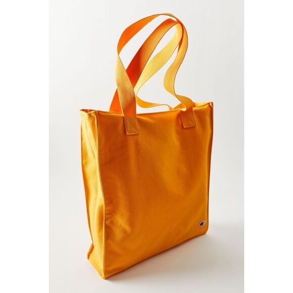 Urban Outfitters x Champion UO Exclusive Canvas Zip Tote Bag - Picture 2 of 3